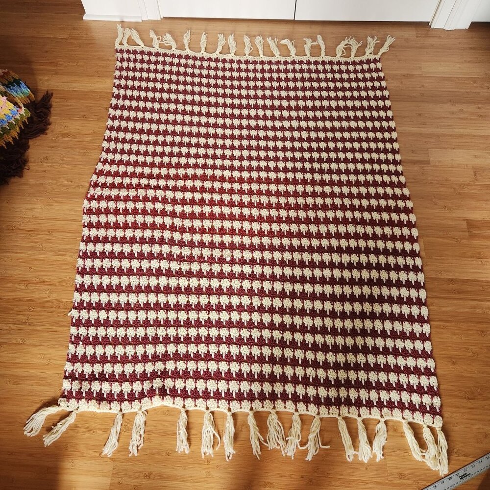 Christmas Afghans Throw Lap Blankets Handmade Knit Red Crochet